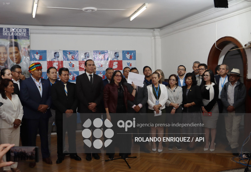 LUISA GONZALAEZ Y RC