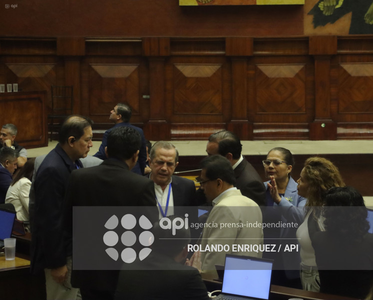 ASAMBLEA SUELDOS VITALICIOS