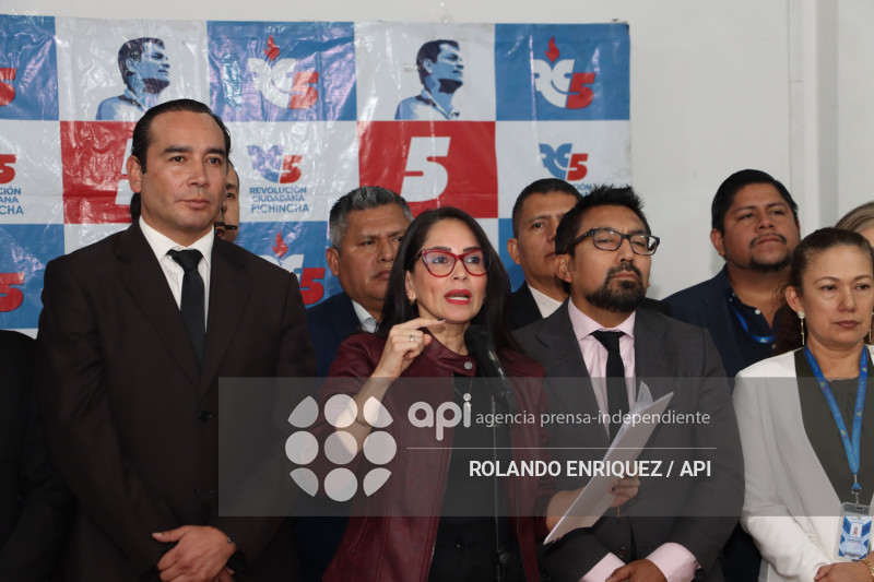 LUISA GONZALAEZ Y RC