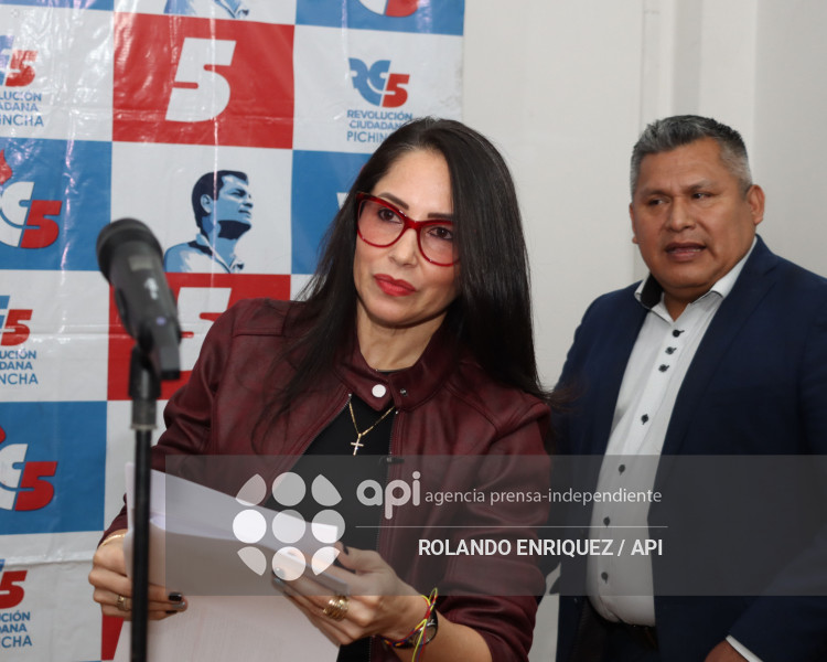 LUISA GONZALAEZ Y RC