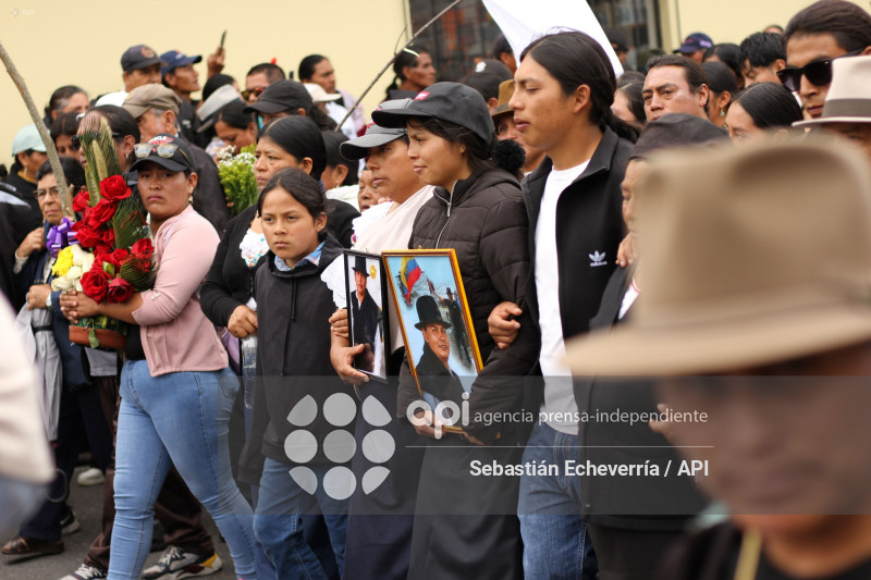 LUIS EFRAIN FUÉREZ BONILLA-COTACACHI-QUIROGA-FUNERAL-PARO NACIONAL-MANIFESTACIONES