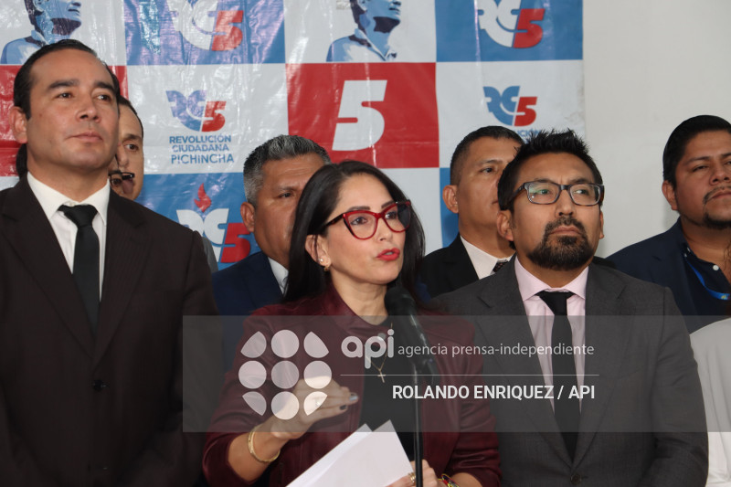 LUISA GONZALAEZ Y RC