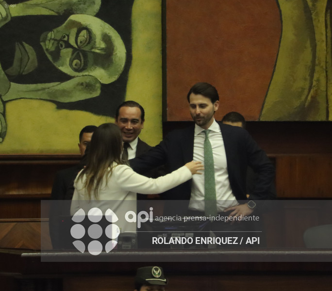 ASAMBLEA SUELDOS VITALICIOS