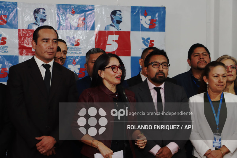 LUISA GONZALAEZ Y RC