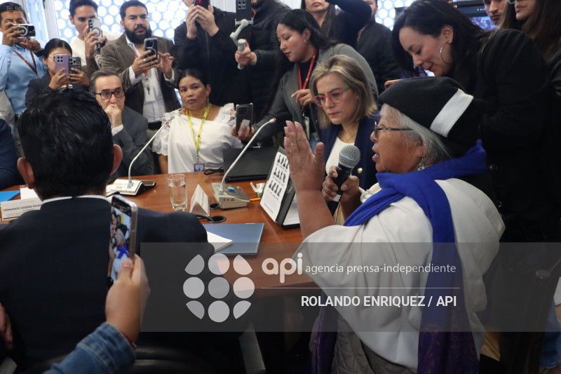 FAMILIARES DETENIDOS PARO COMISION GARANTIAS CONSTITUCIONAL