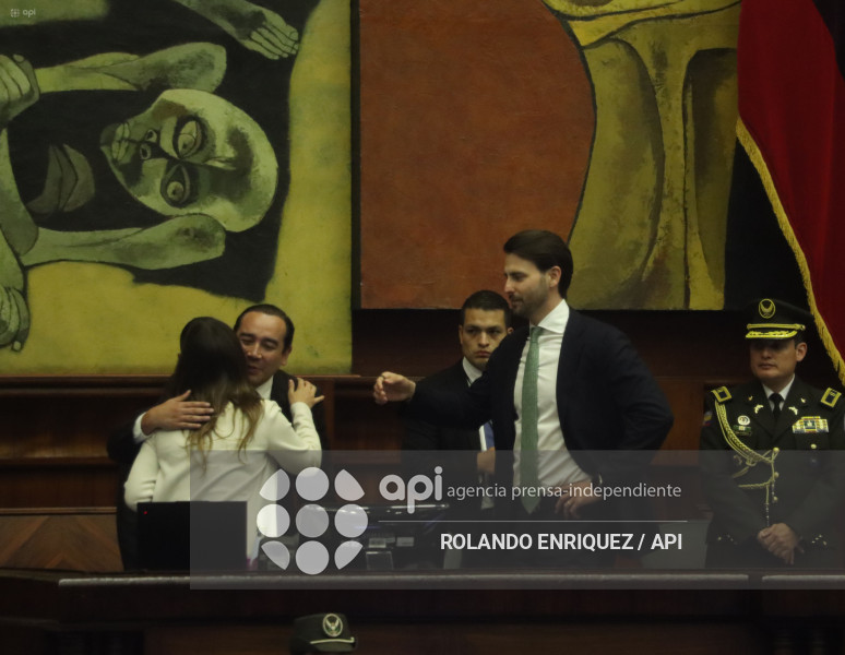 ASAMBLEA SUELDOS VITALICIOS