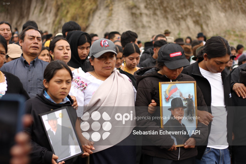 LUIS EFRAIN FUÉREZ BONILLA-COTACACHI-QUIROGA-FUNERAL-PARO NACIONAL-MANIFESTACIONES