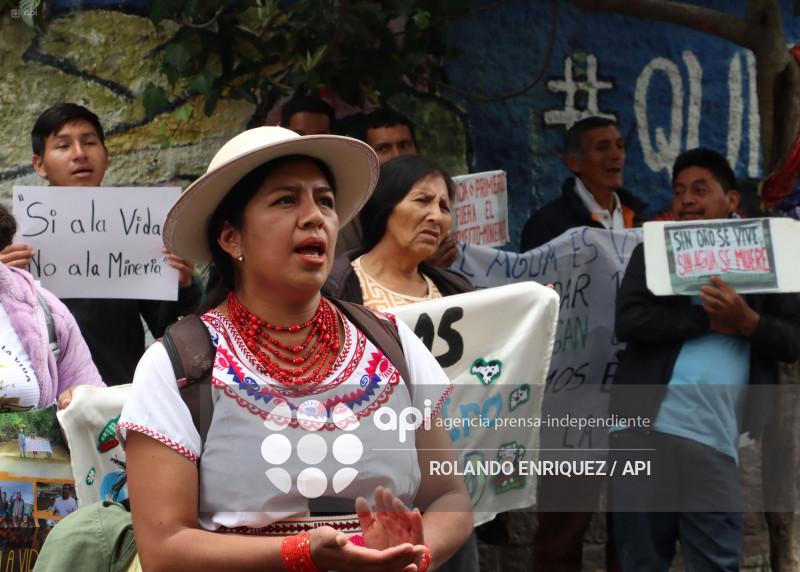 COMUNEROS PALO QUEMADO CORTE CONSTITUCIONAL