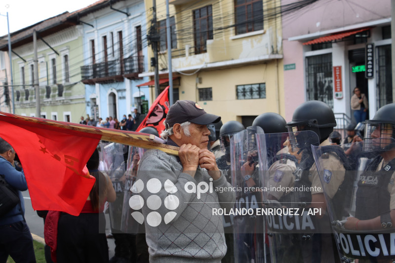 PLANTON MINISTERIO DE DEFENSA