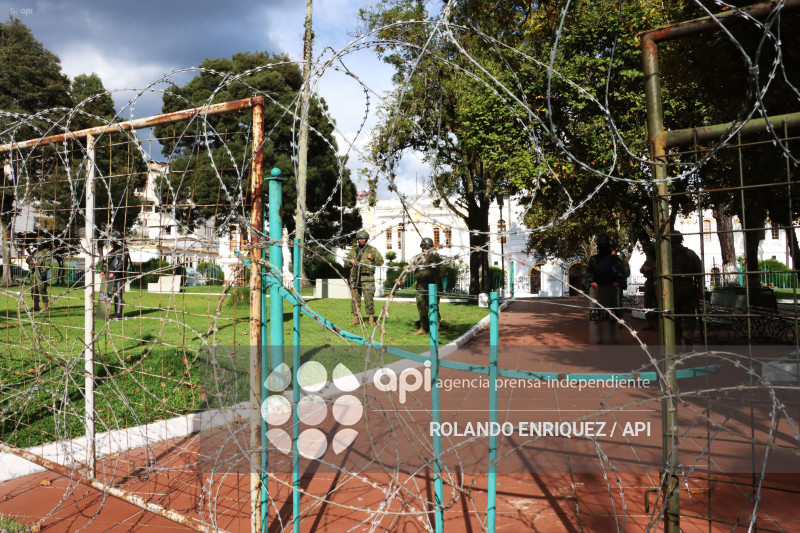 PLANTON MINISTERIO DE DEFENSA