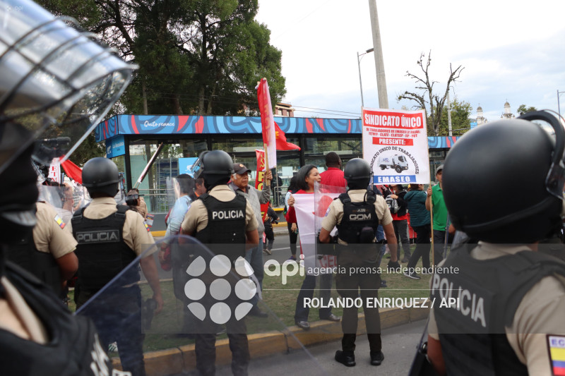 PLANTON MINISTERIO DE DEFENSA