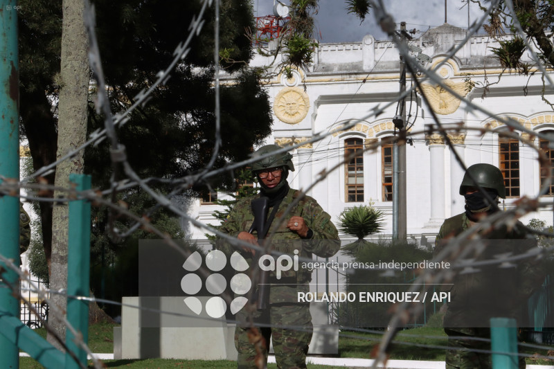PLANTON MINISTERIO DE DEFENSA