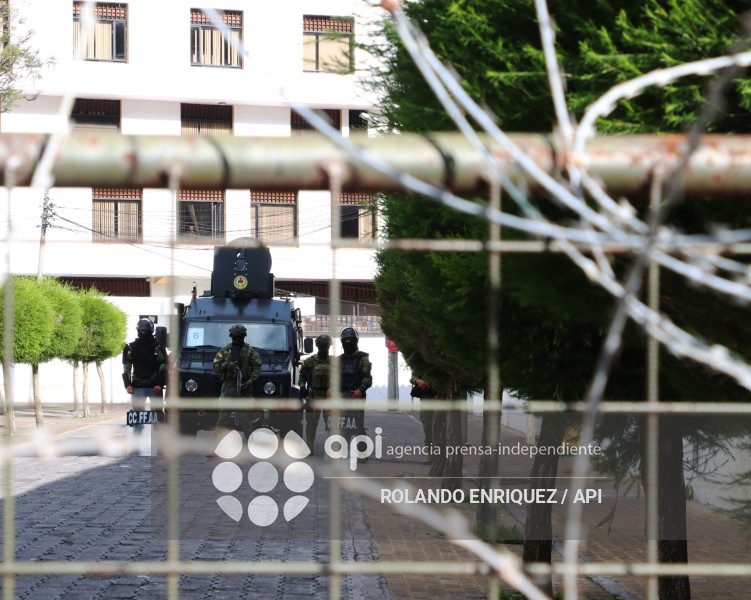 PLANTON MINISTERIO DE DEFENSA