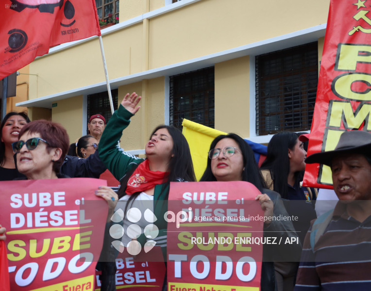 PLANTON MINISTERIO DE DEFENSA