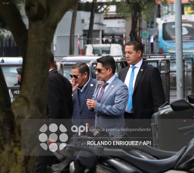 MAURICIO MAYORGA EN FISCALIA GENERAL