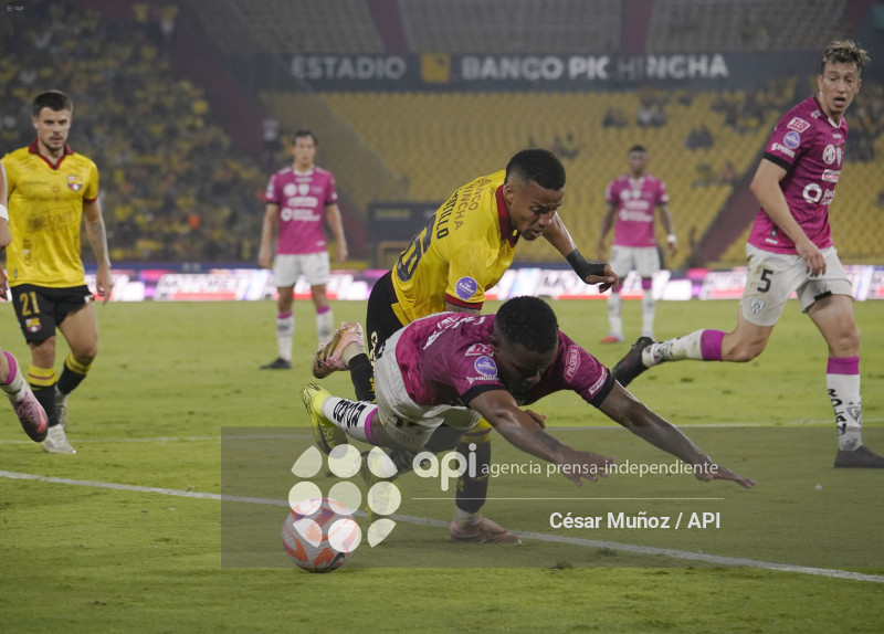 FBL-LIGAECUABET-BARCELONA-IDV