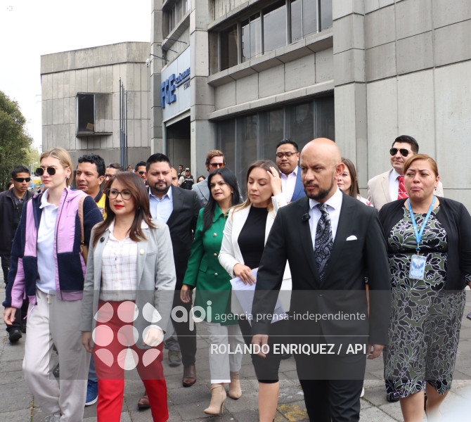 ADN DENUNCIA A MARLON VARGAS