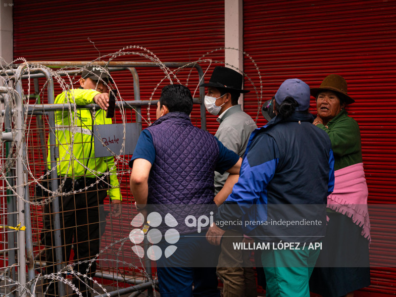 SEGURIDAD GOBERNACION COTOPAXI