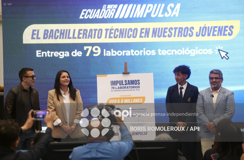 CUENCA-PRESIDENTE DANIEL NOBOA