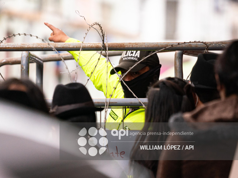 SEGURIDAD GOBERNACION COTOPAXI