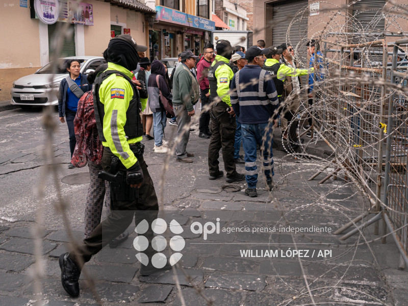 SEGURIDAD GOBERNACION COTOPAXI