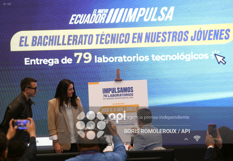 CUENCA-PRESIDENTE DANIEL NOBOA