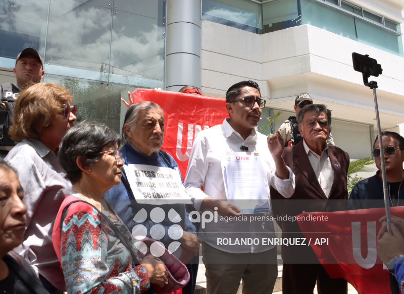 UNE DEMANDA INCONSTITUCIONALIDAD