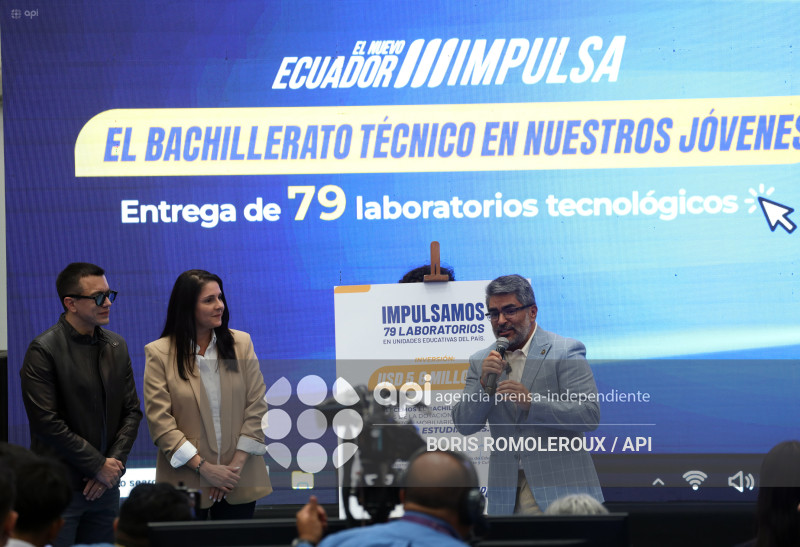 CUENCA-PRESIDENTE DANIEL NOBOA