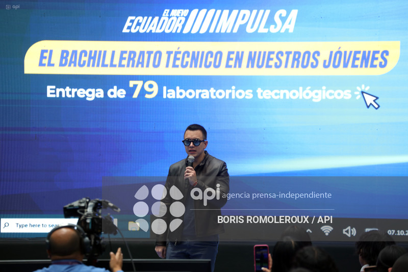 CUENCA-PRESIDENTE DANIEL NOBOA