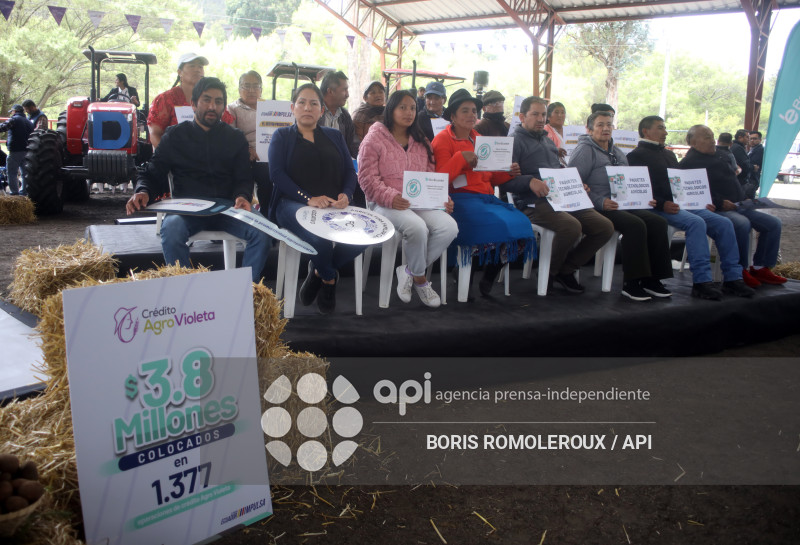CUENCA-PRESIDENTE DANIEL NOBOA-AGRICULTURA