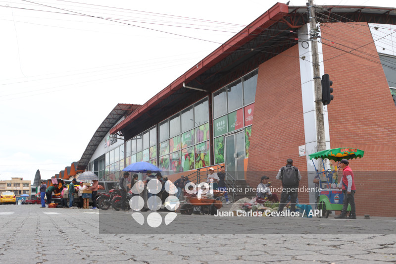 ATUNTAQUI-ANTONIO ANTE-PARO NACIONAL-MANIFESTACIONES-COMERCIO
