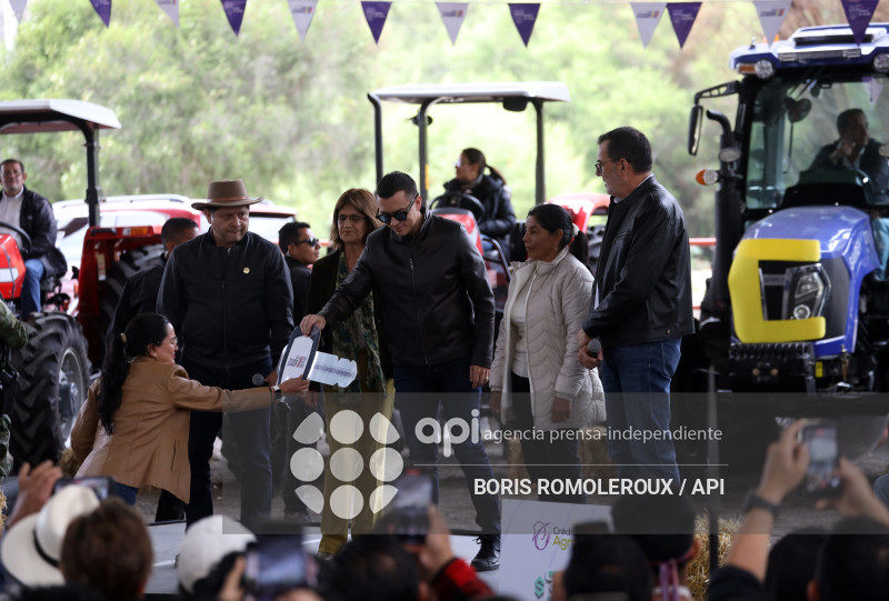 CUENCA-PRESIDENTE DANIEL NOBOA-AGRICULTURA