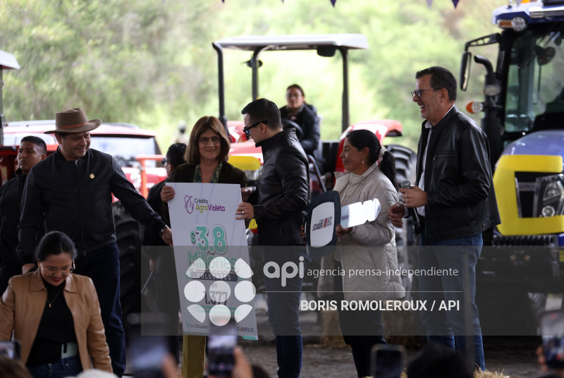 CUENCA-PRESIDENTE DANIEL NOBOA-AGRICULTURA