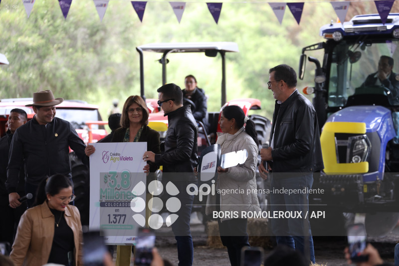 CUENCA-PRESIDENTE DANIEL NOBOA-AGRICULTURA