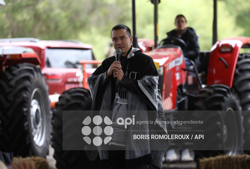 CUENCA-PRESIDENTE DANIEL NOBOA-AGRICULTURA
