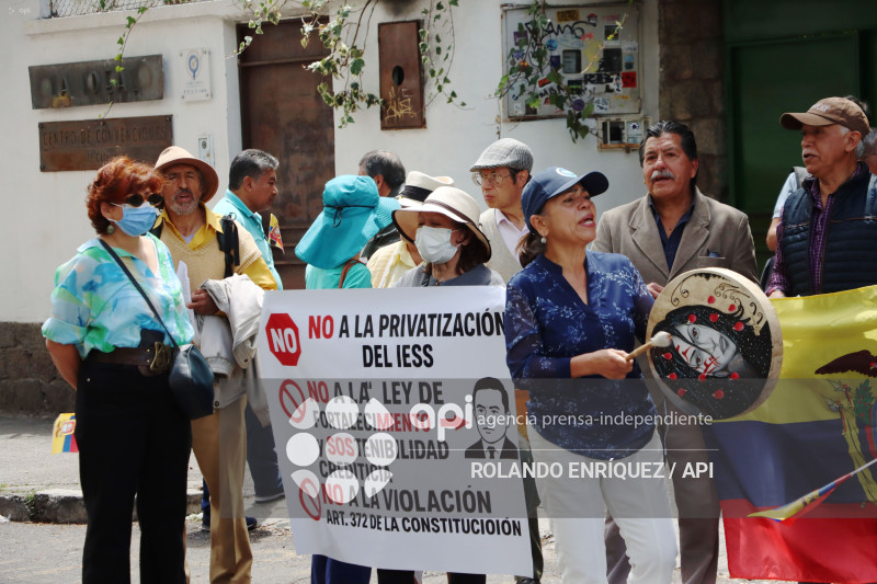 JUBILADOS CORTE CONSTITUCIONAL