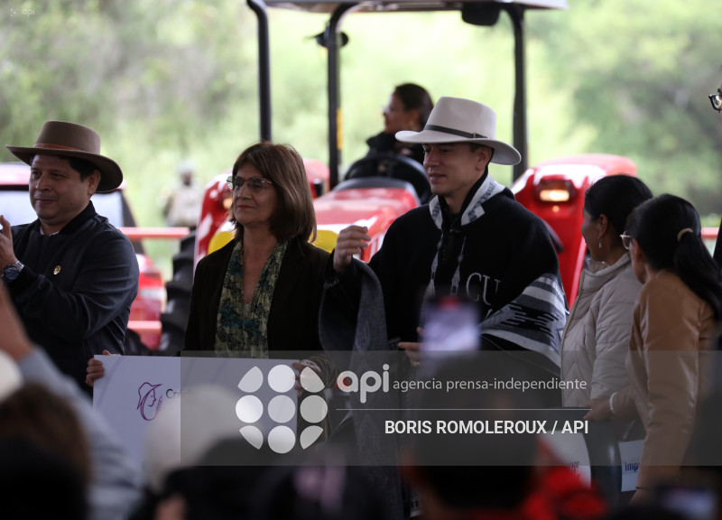 CUENCA-PRESIDENTE DANIEL NOBOA-AGRICULTURA