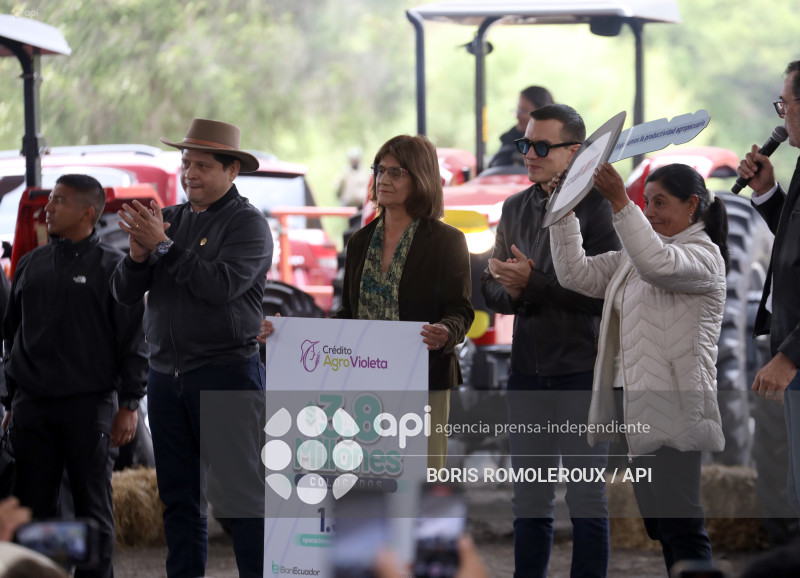 CUENCA-PRESIDENTE DANIEL NOBOA-AGRICULTURA