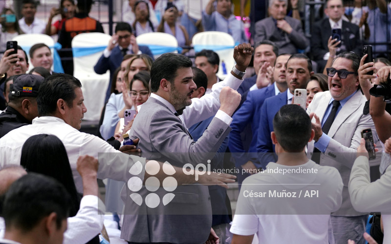 GYE-SESION SOLEMNE-AQUILES