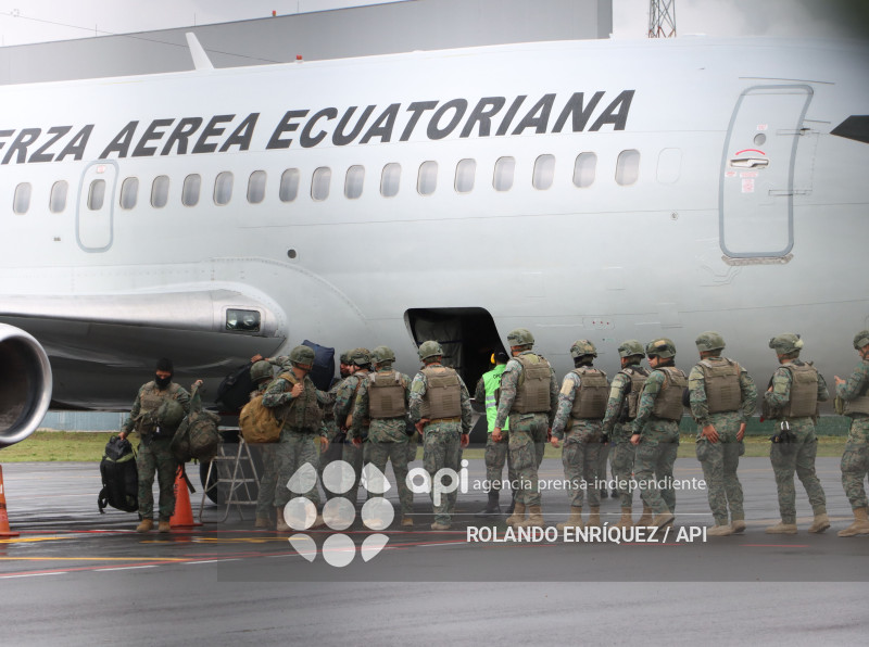 LLEGADA REFUERZOS MILITARES A QUITO