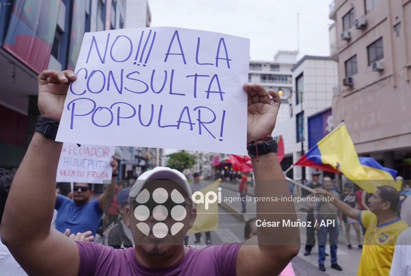 GYE-MARCHA CONTRA NOBOA
