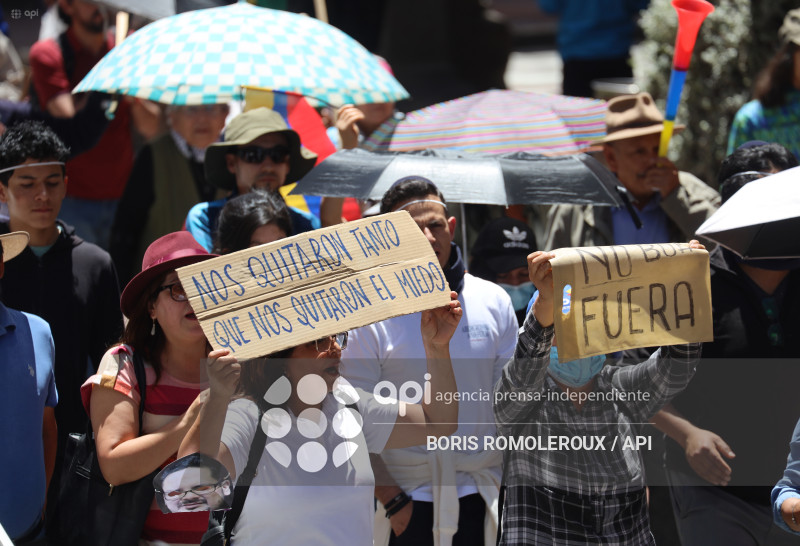 CUENCA-MARCHA CONTRA GOBIERNO