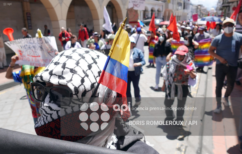 CUENCA-MARCHA CONTRA GOBIERNO