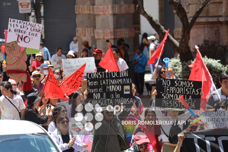 CUENCA-MARCHA CONTRA GOBIERNO