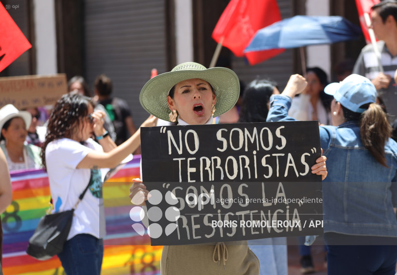 CUENCA-MARCHA CONTRA GOBIERNO