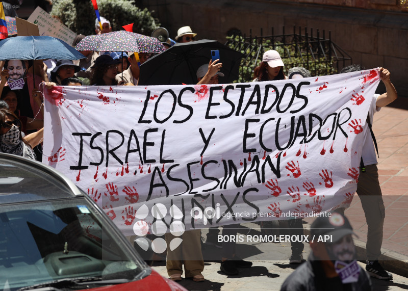 CUENCA-MARCHA CONTRA GOBIERNO