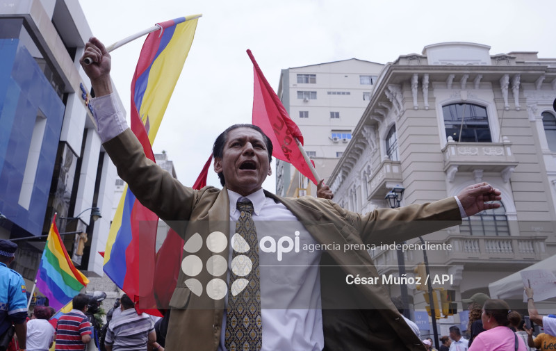 GYE-MARCHA CONTRA NOBOA