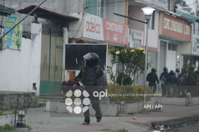 CONVOY HUMANITARIO EN ZULETA