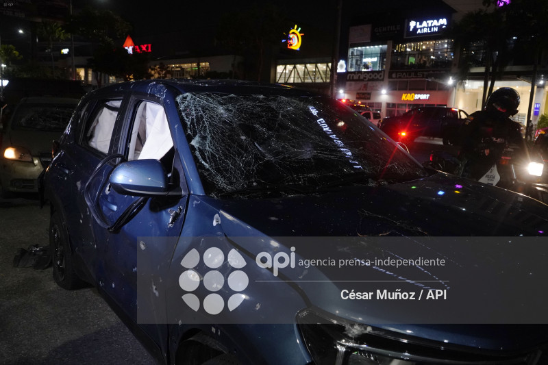 GYE-EXPLOSION CAMIONETA