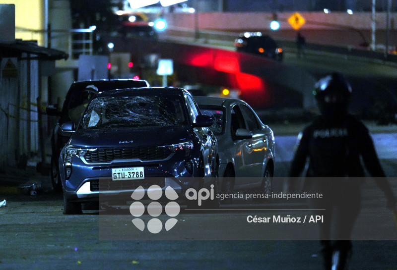 GYE-EXPLOSION CAMIONETA